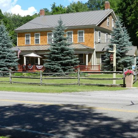 Waybury Inn East Middlebury Екстериор снимка