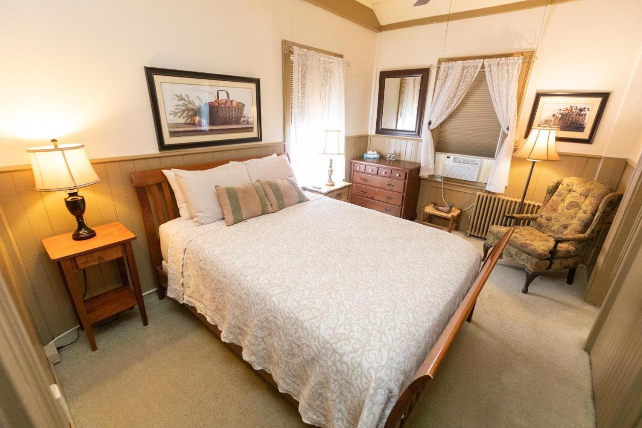 Waybury Inn East Middlebury Екстериор снимка