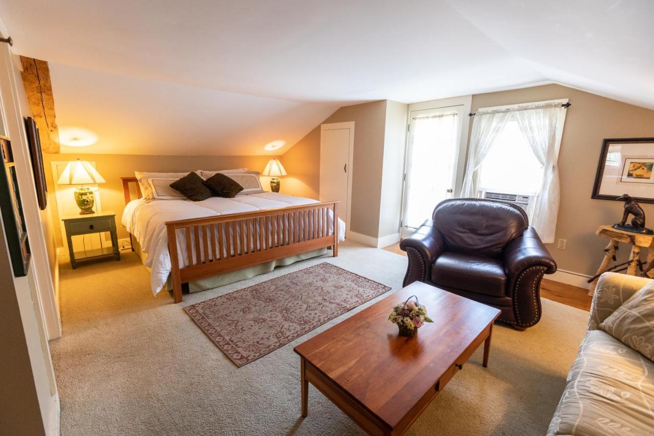 Waybury Inn East Middlebury Екстериор снимка