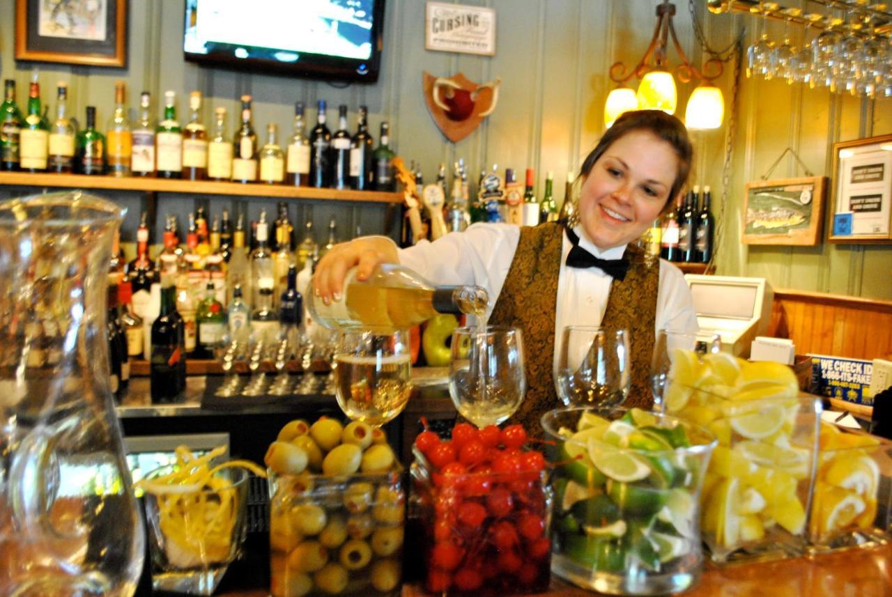Waybury Inn East Middlebury Екстериор снимка