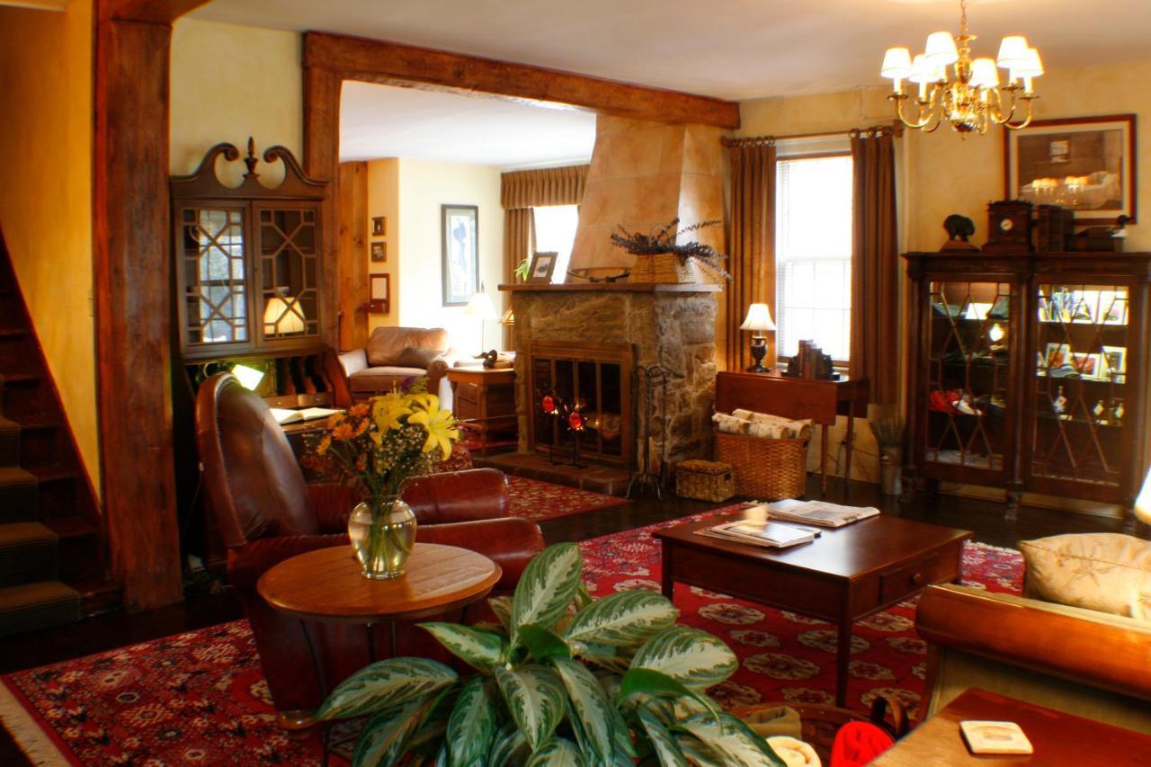 Waybury Inn East Middlebury Екстериор снимка
