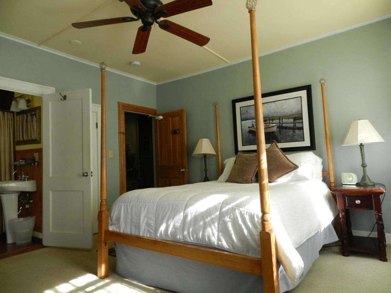 Waybury Inn East Middlebury Екстериор снимка