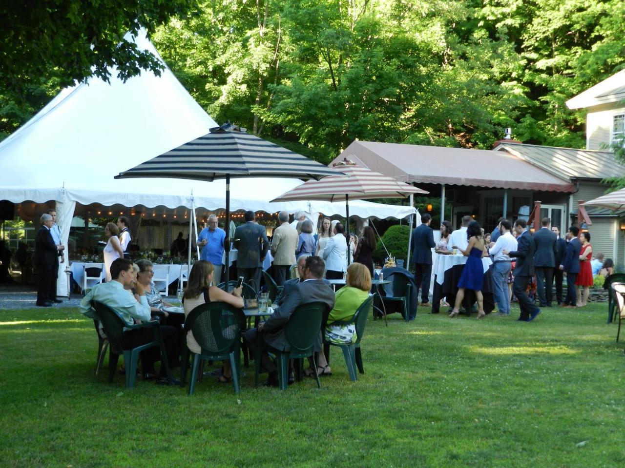 Waybury Inn East Middlebury Екстериор снимка