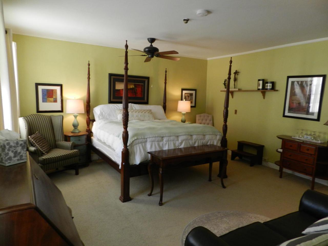 Waybury Inn East Middlebury Екстериор снимка