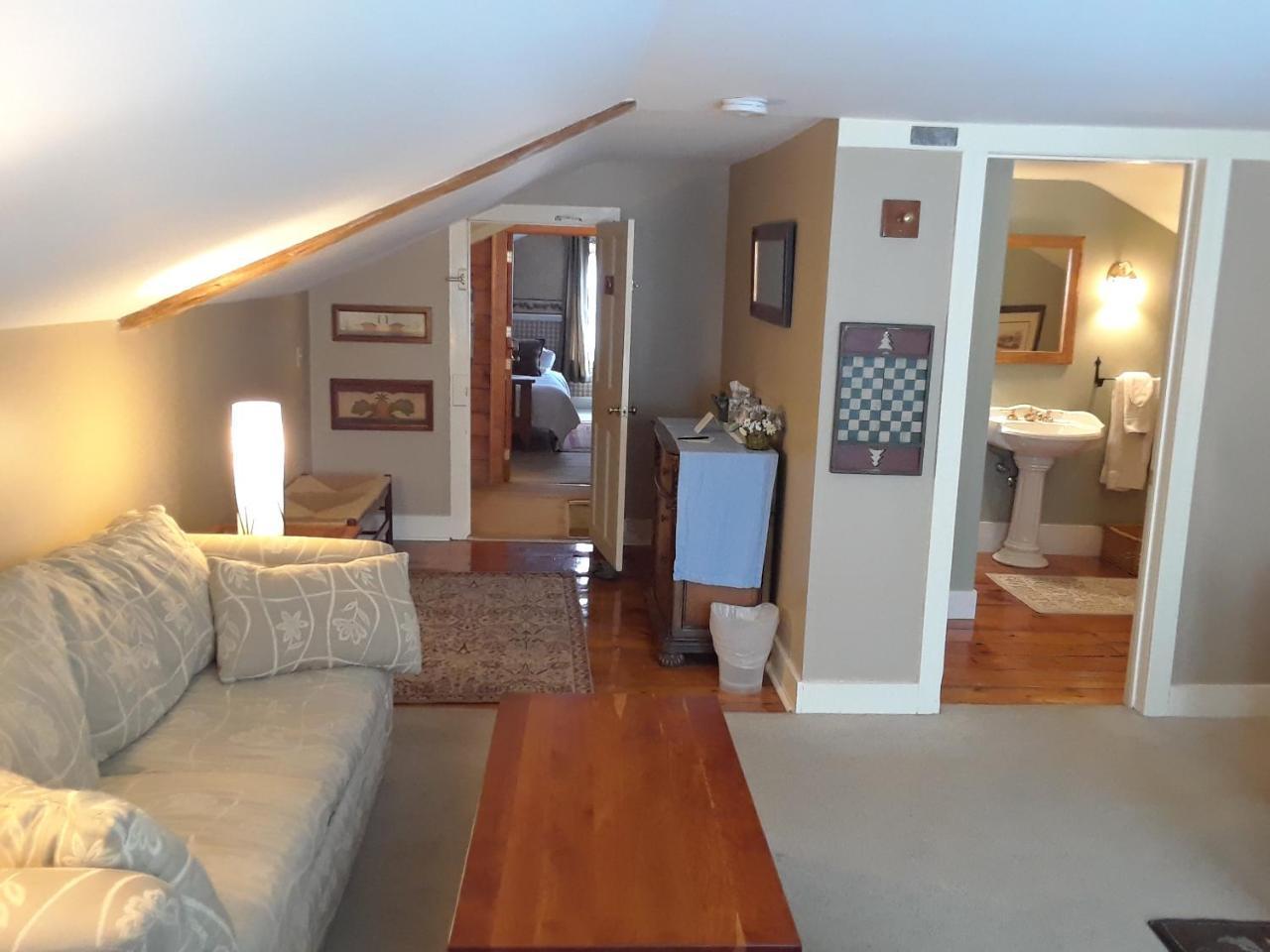 Waybury Inn East Middlebury Екстериор снимка