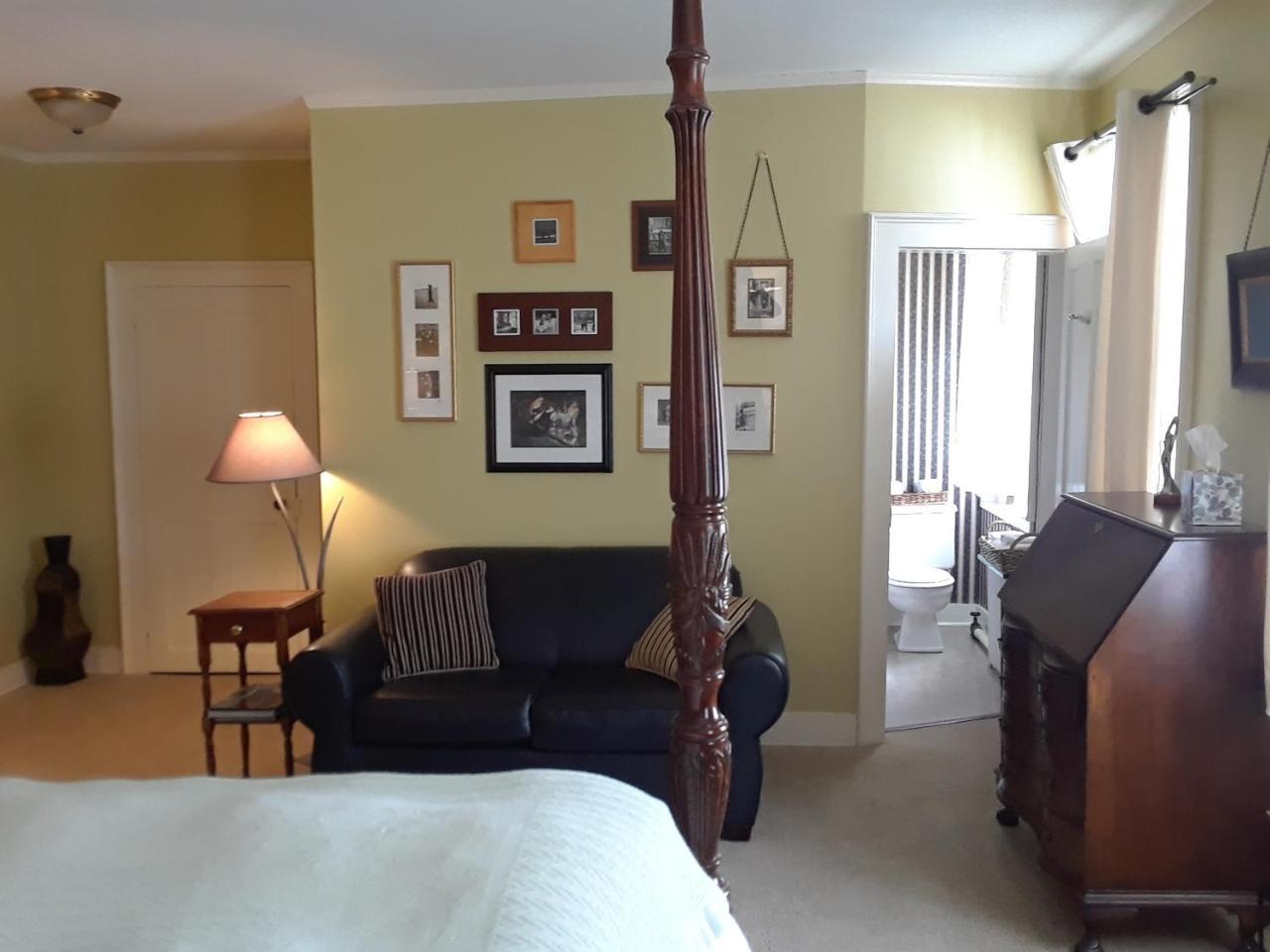 Waybury Inn East Middlebury Екстериор снимка