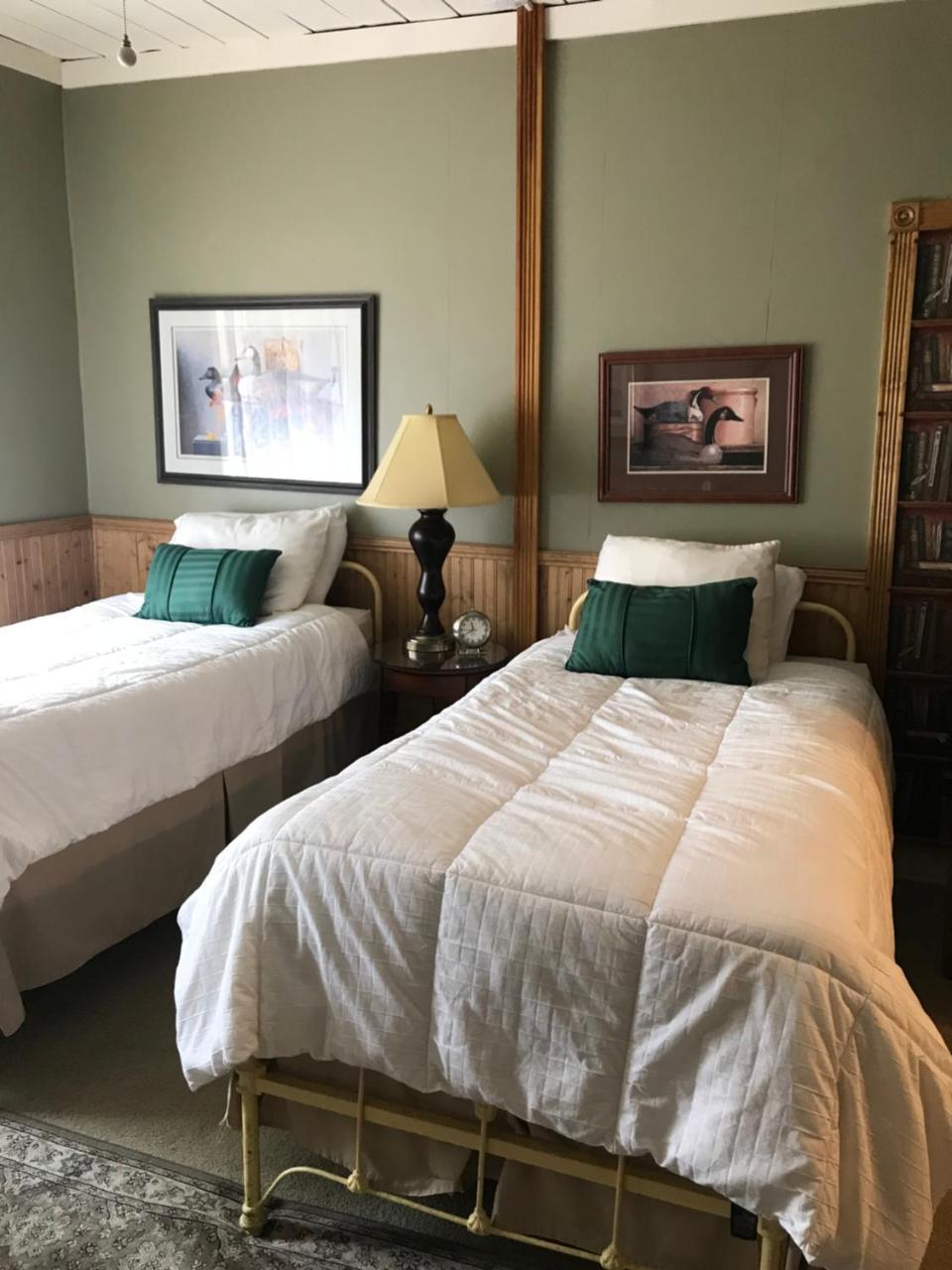 Waybury Inn East Middlebury Екстериор снимка